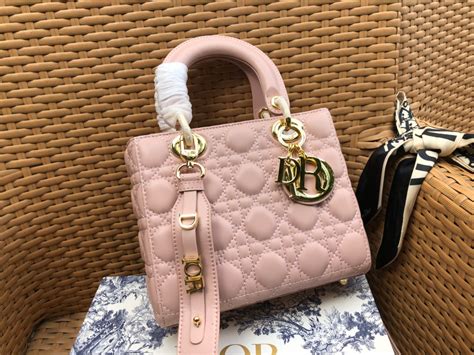 christian dior bags india price